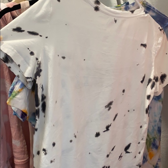 Basic White Top - Picture 3 of 3